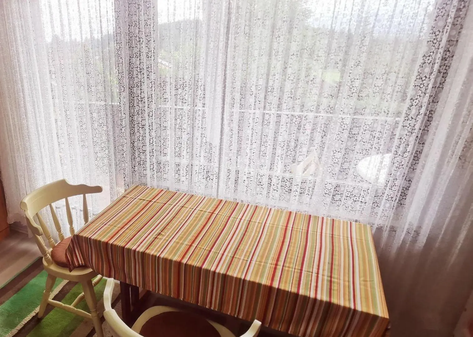 Haus-Daxberg-Idyllisch-Gelegen-Im-Bayerischen-Wald-Ferienwohnung-Mit-Zimmer-Kueche-Bad Eppenschlag
